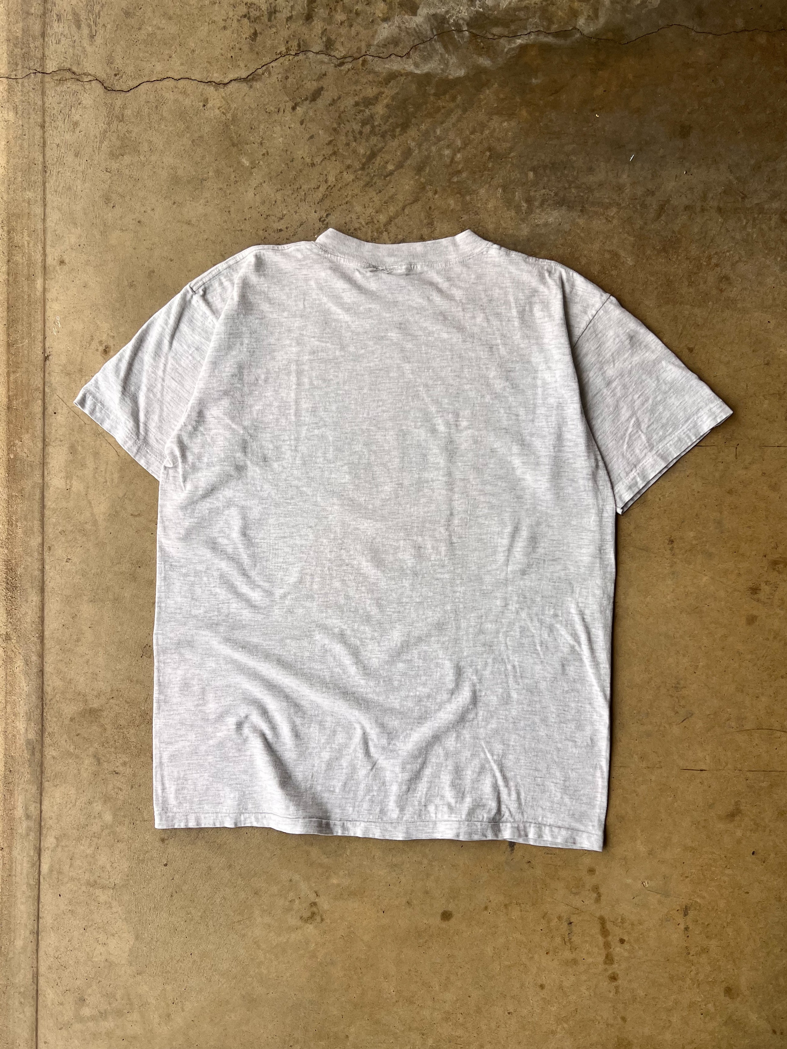 Vintage 1990s Earth Graphic T-Shirt - (XL)