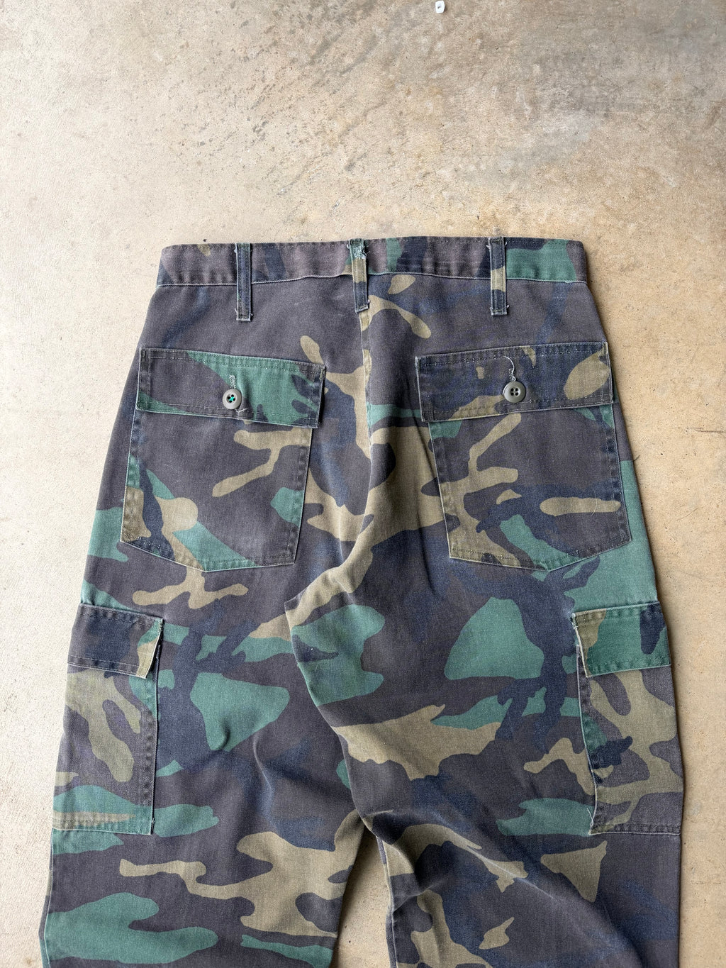 Vintage 1990s Camo Cargo Pants - (30)