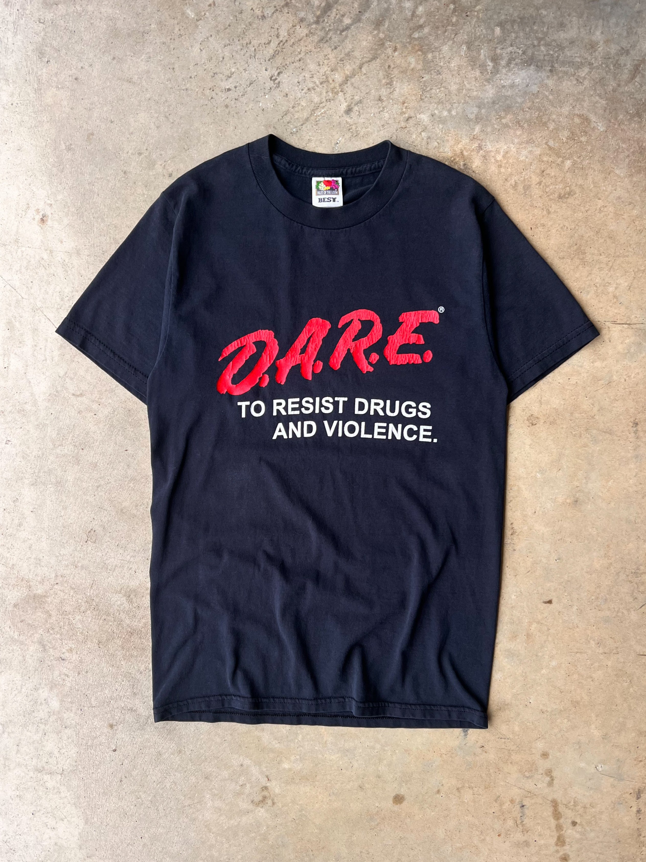 Vintage D.A.R.E Black Graphic T-Shirt - (S)17