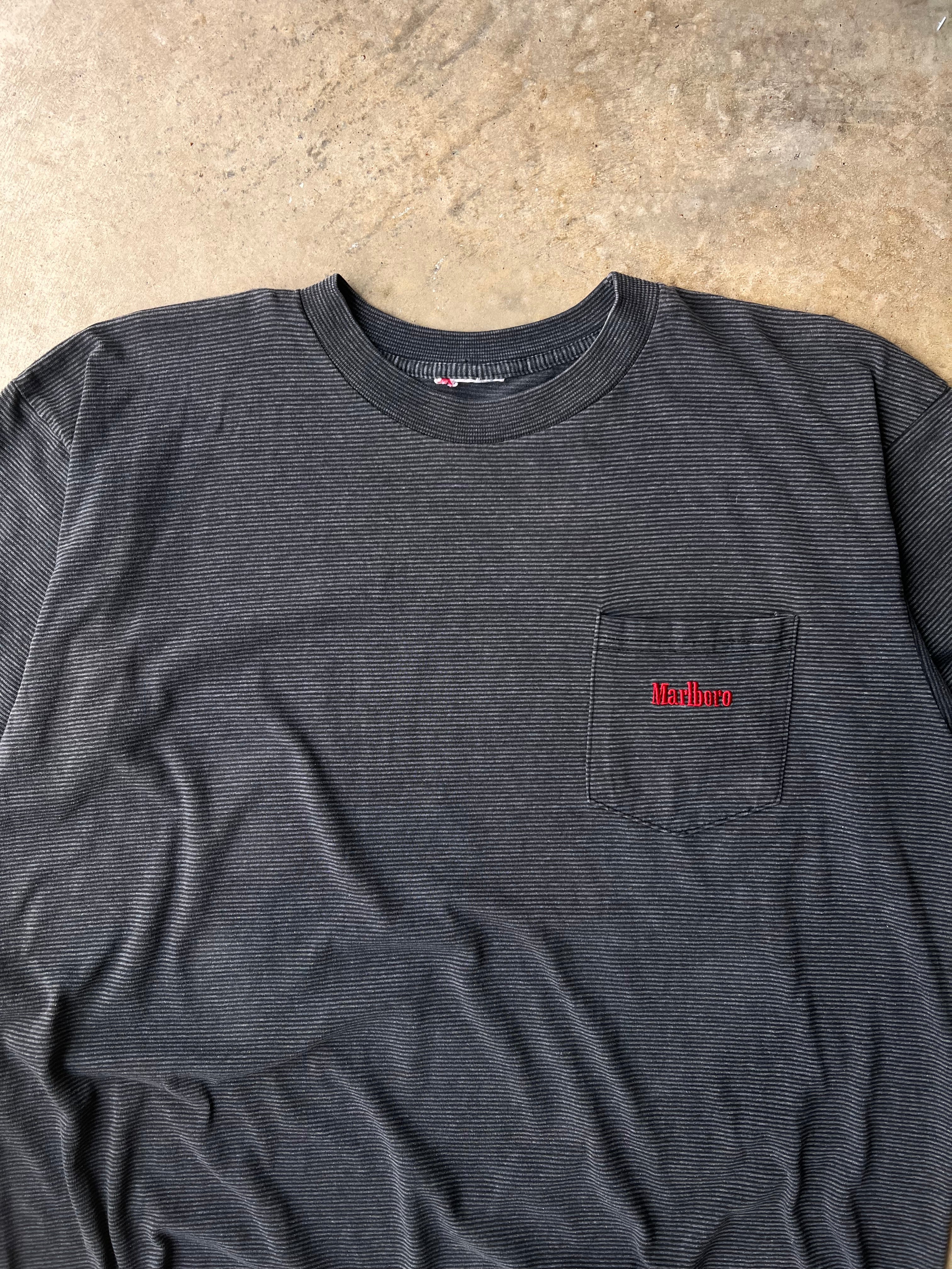 Vintage 1990s Marlboro Pocket T-Shirt - (XL)
