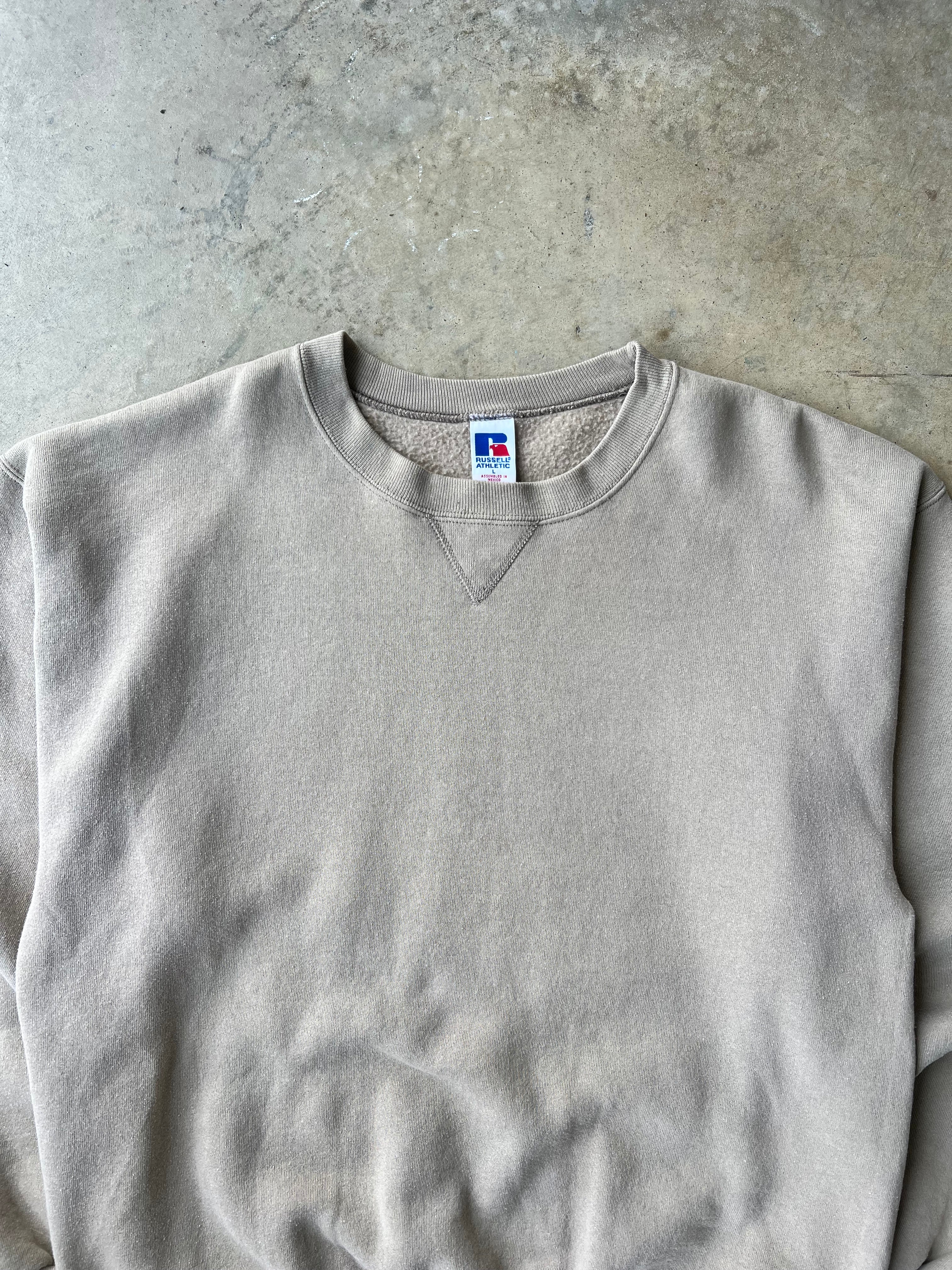 Vintage 2000s Tan Russell Athletic Sweatshirt - (L)