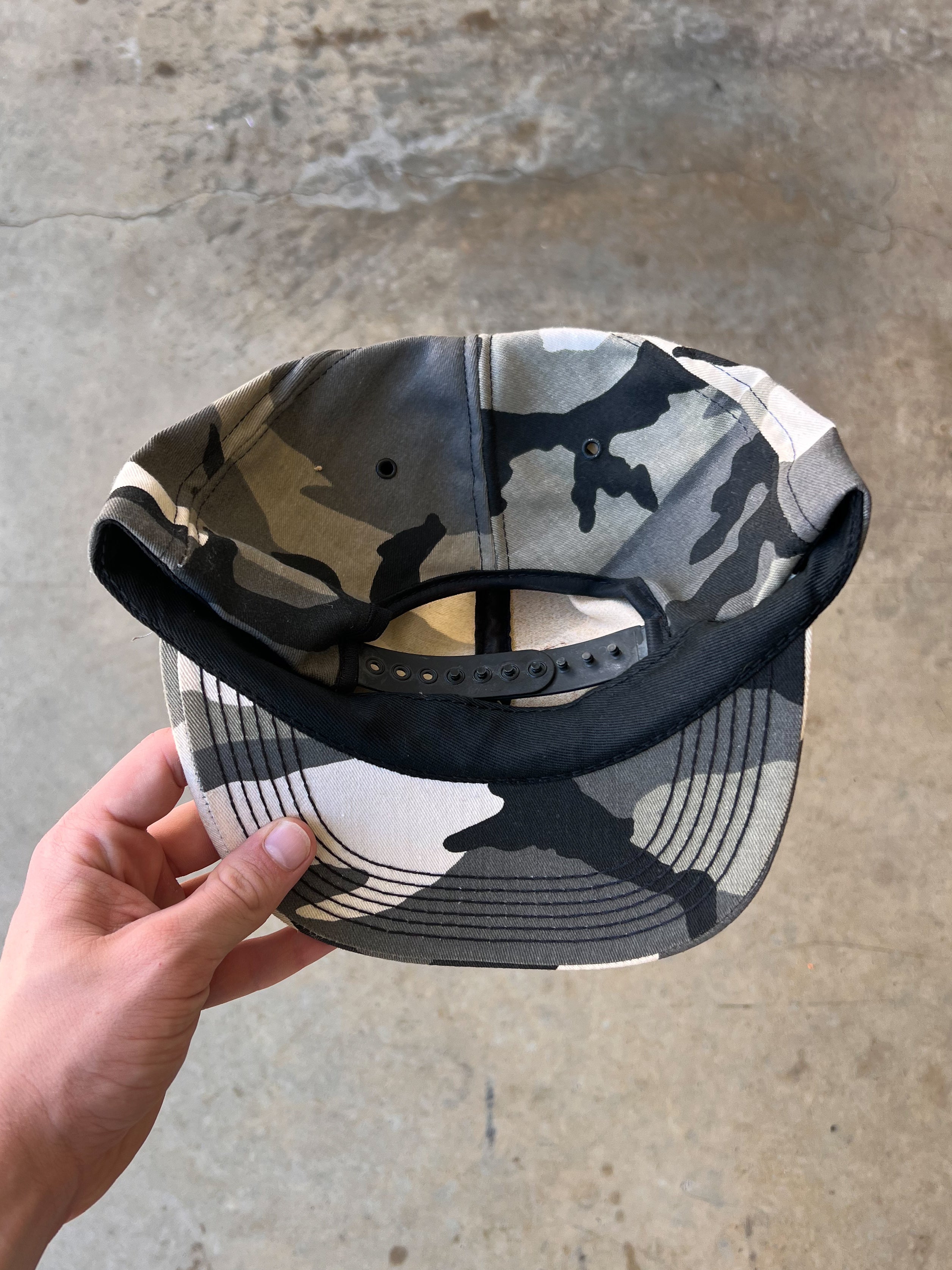 Vintage 1980s Caterpillar Trucker Hat - (OS)