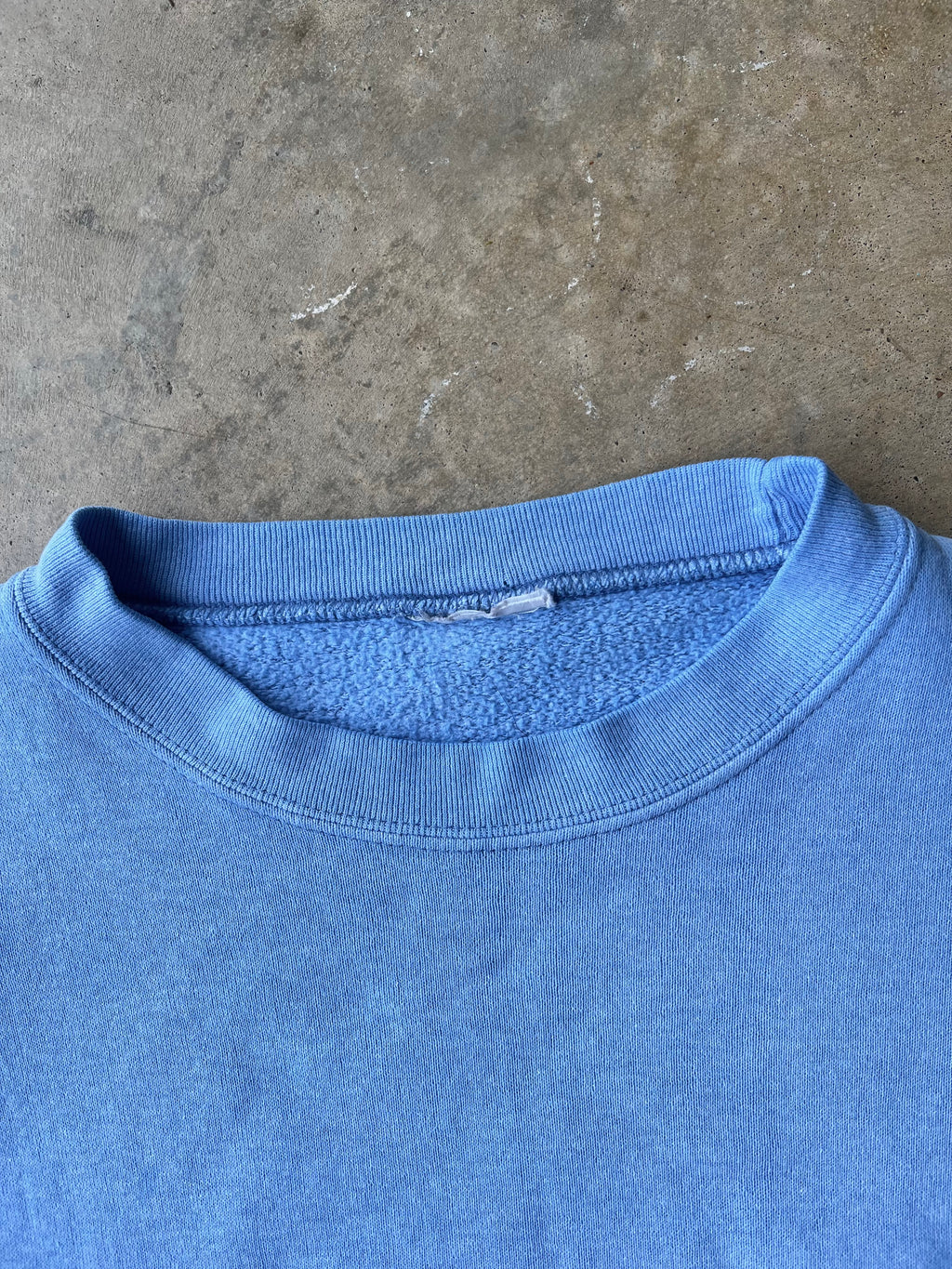Vintage 1990s Spalding Faded Blue Sweatshirt - (L)