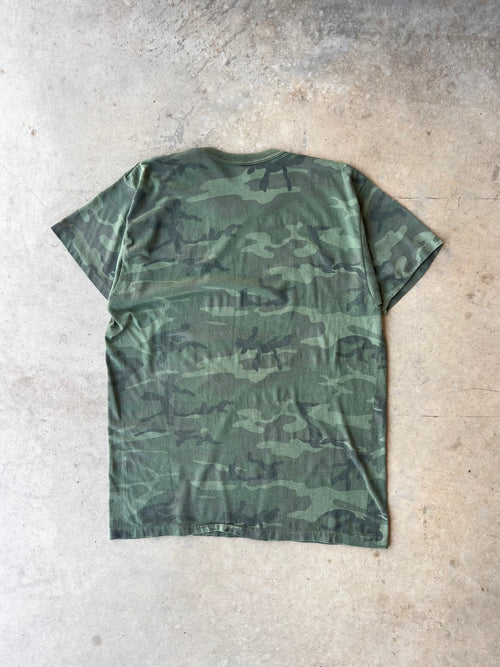 Vintage 90s Camo T-Shirt - (L)