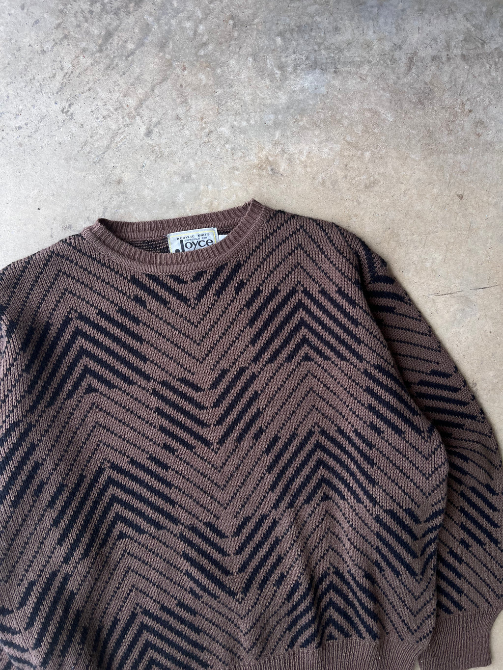 Vintage Patterned Brown Earth Tone Sweater - (XL)