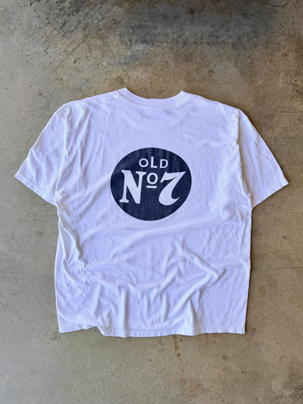 Vintage 2000s Graphic Jack Daniel’s T-Shirt - (XL)