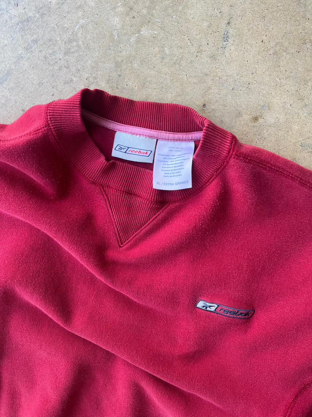 Vintage 2000s Burgundy Reebok Embroidered Sweatshirt - (XL)