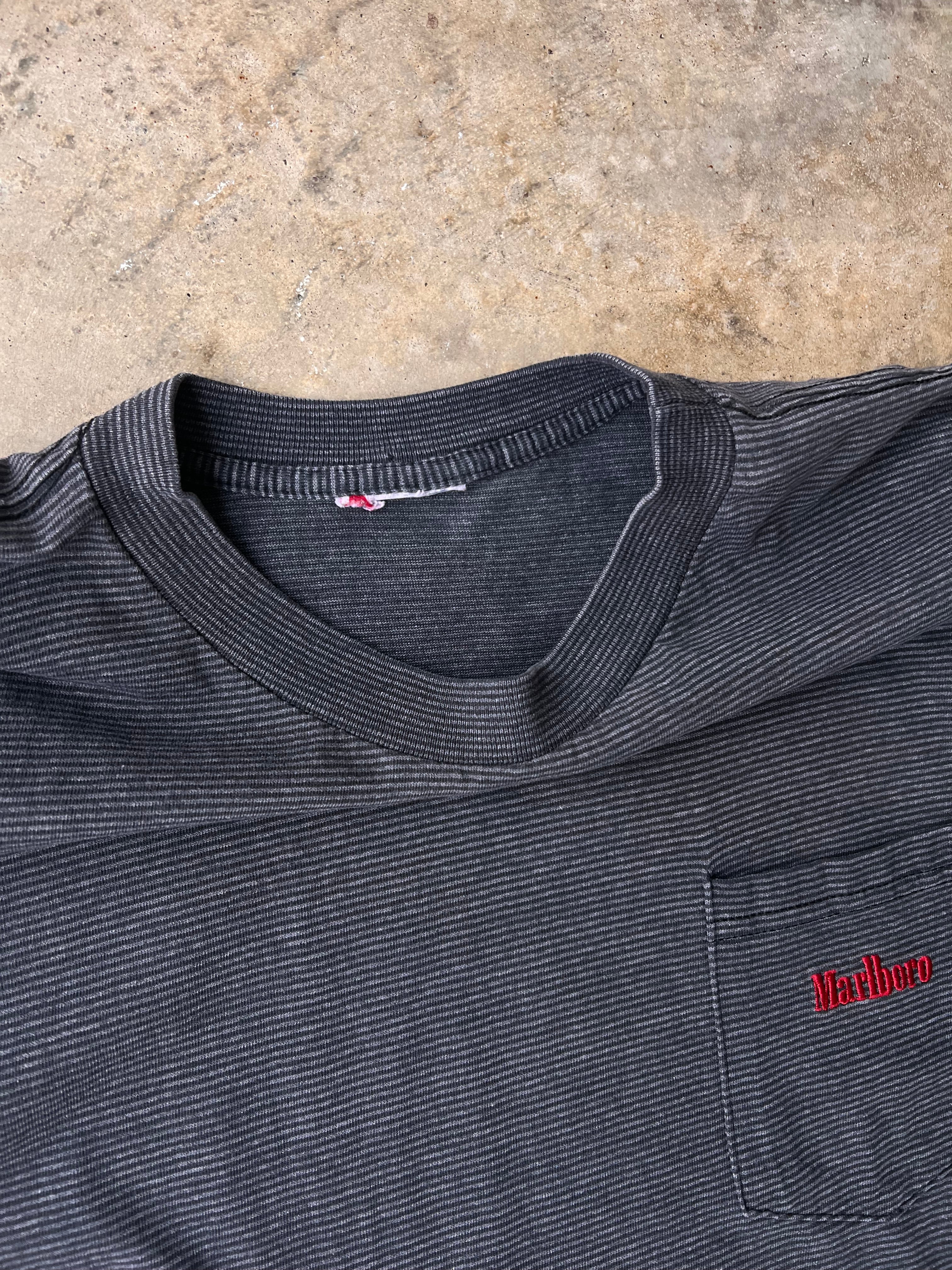 Vintage 1990s Marlboro Pocket T-Shirt - (XL)