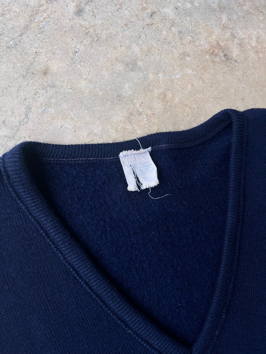 Vintage 1960s Navy Bulldogs V-Neck Sweater - (M)