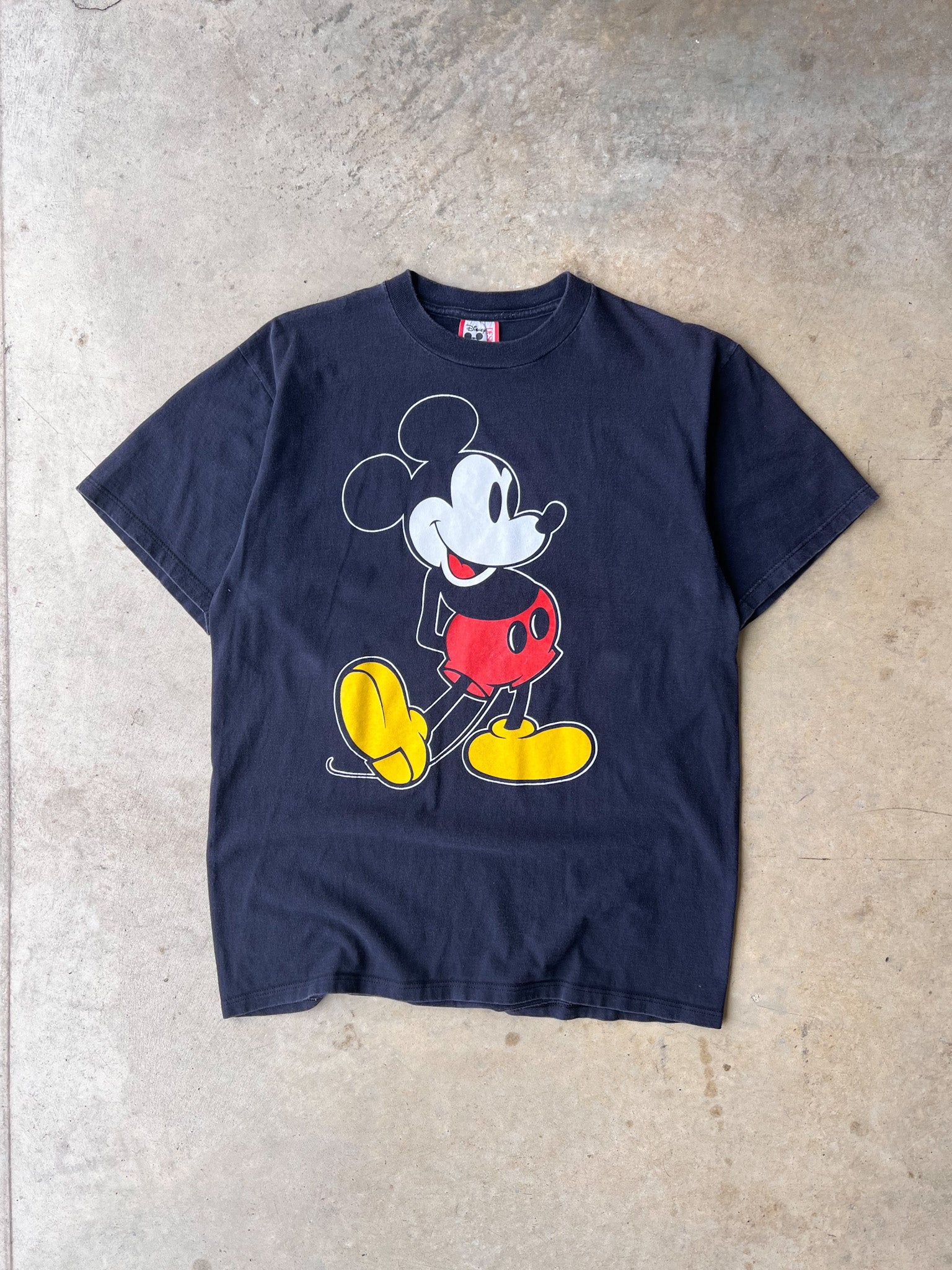 Vintage 1990s Black Mickey Mouse T-Shirt - (L)