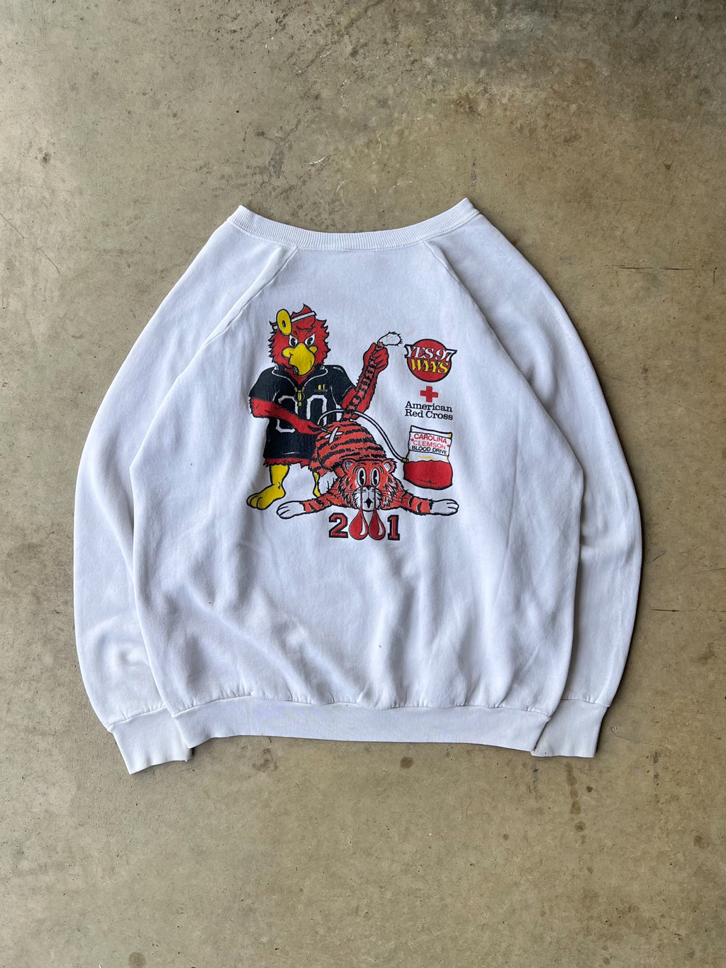 Vintage 1990s Give Blood White Graphic Sweatshirt - (L)