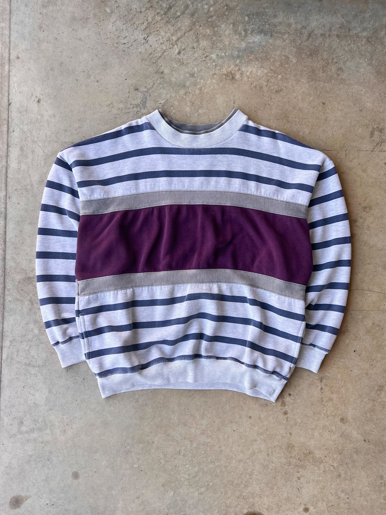 Vintage 1990s Striped Sweatshirt - (L)